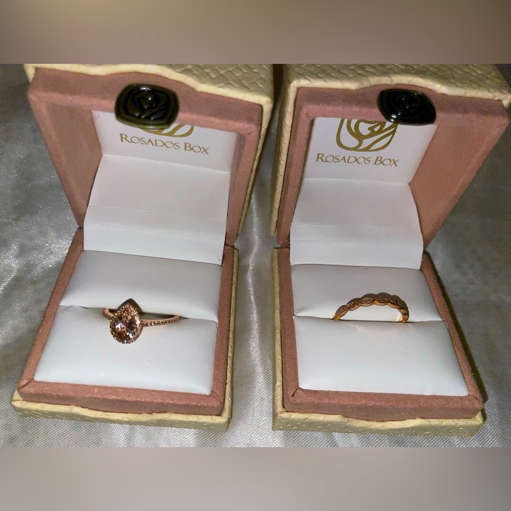 Set of Size 7 Rose Gold Wedding Rings. Never worn.